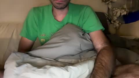 Snapshot of indiscriminator chatting on 12, 12, 2024 just1dude online show from 12, 12, 2024