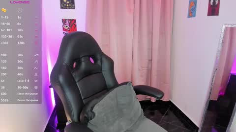 Snapshot of indra_cam chatting on 21, 9, 2025 Diana online show from 21, 9, 2025