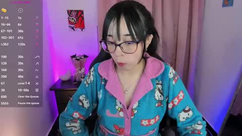 Snapshot of indra_cam chatting on 2, 10, 2025 Diana online show from 2, 10, 2025