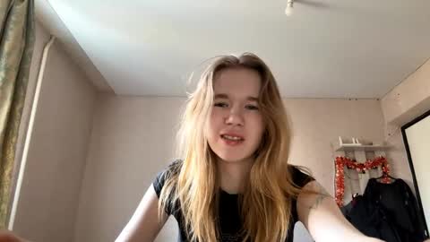 Sofia online show from 14, 4, 2026