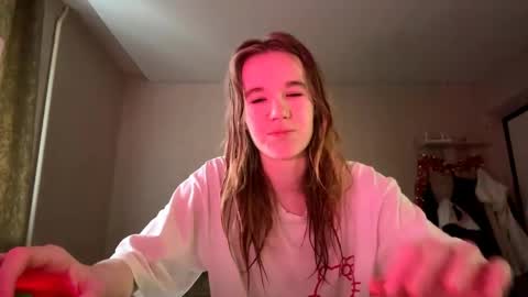 Snapshot of inespacheco chatting on 21, 4, 2026 Sofia online show from 21, 4, 2026