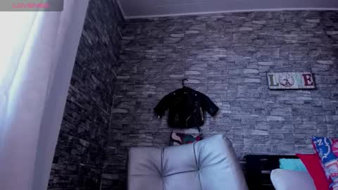 MOLLY online show from 2, 10, 2025