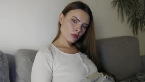 Sweet girl online show from 2, 12, 2024