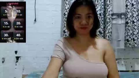 Infinitythegoddess online show from 3, 10, 2025
