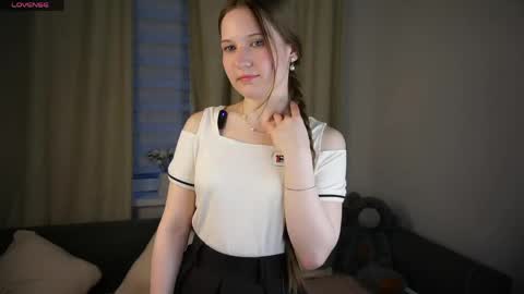 KATALINA online show from 30, 4, 2026