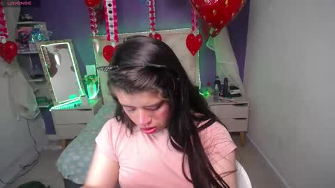 Snapshot of ingrid_casas chatting on 28, 2, 2025 Ingrid petite online show from 28, 2, 2025