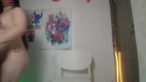 Snapshot of ingrid_casas chatting on 11, 9, 2025 Ingrid petite online show from 11, 9, 2025