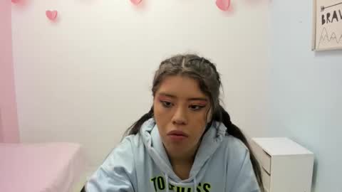 Snapshot of ingrid_casas chatting on 11, 10, 2025 Ingrid petite online show from 11, 10, 2025