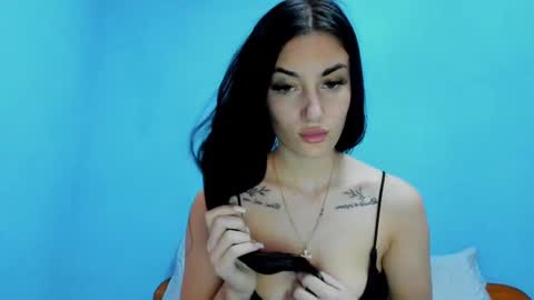 Snapshot of ingriddd_ chatting on 8, 2, 2025 Ingrid online show from 8, 2, 2025