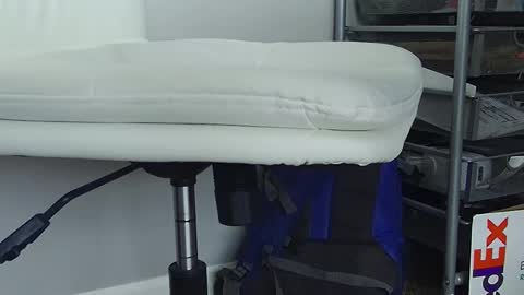 Hanging Out online show from 1, 3, 2025