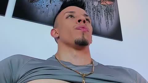 Snapshot of inkangelo chatting on 29, 9, 2025 ANGELO online show from 29, 9, 2025