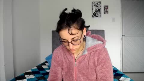 lyan onlyfans n linda online show from 3, 2, 2026