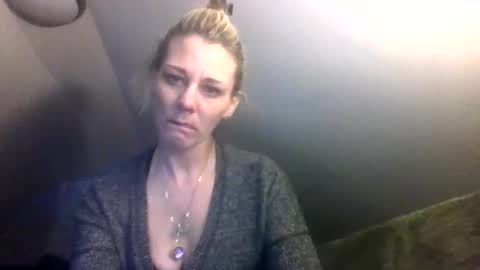 inkedvixon online show from 27, 2, 2026