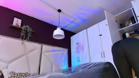 Snapshot of inndrahot chatting on 2, 11, 2025 Indra online show from 2, 11, 2025