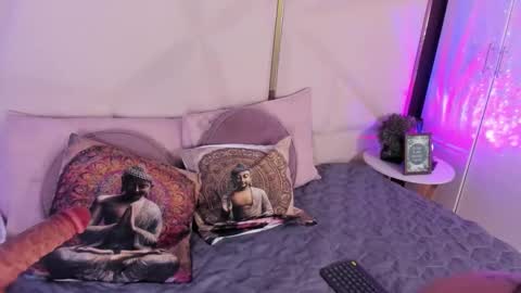 Snapshot of inndrahot chatting on 11, 3, 2026 Indra online show from 11, 3, 2026