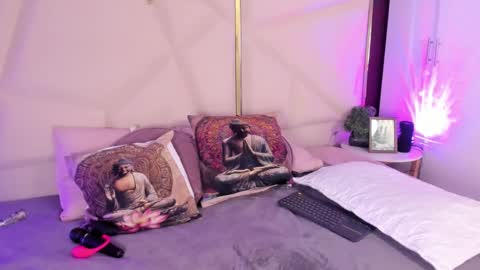 Snapshot of inndrahot chatting on 19, 3, 2026 Indra online show from 19, 3, 2026