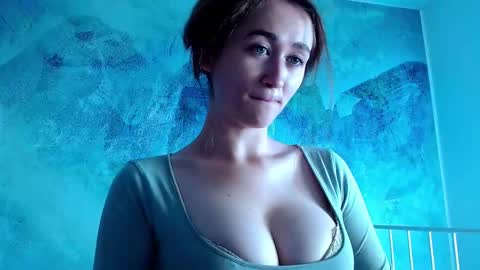 Lina online show from 22, 9, 2025