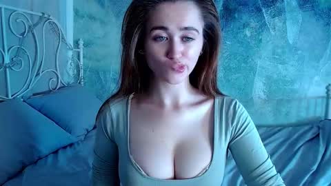 Lina online show from 19, 10, 2025