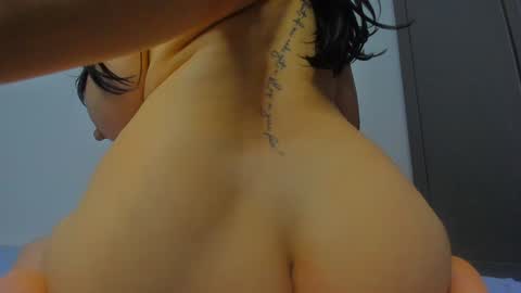 Snapshot of innocent__student18 chatting on 1, 2, 2025 ALESSIA online show from 1, 2, 2025