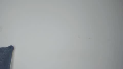 Snapshot of innocent__student18 chatting on 8, 10, 2025 ALESSIA online show from 8, 10, 2025