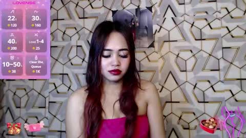 Snapshot of innocent_belle chatting on 15, 12, 2024 Belle online show from 15, 12, 2024