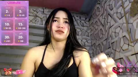 Snapshot of innocent_belle chatting on 5, 3, 2025 Belle online show from 5, 3, 2025