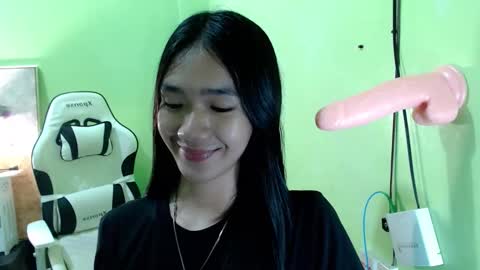 Snapshot of innocent_reign69 chatting on 15, 1, 2026 Reign online show from 15, 1, 2026