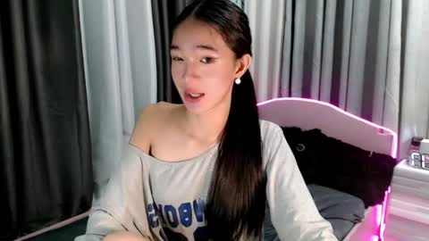 Reign online show from 12, 4, 2026