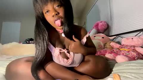 Lola online show from 6, 1, 2026