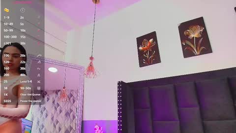 Snapshot of innocentlady_ chatting on 24, 2, 2025 SELENA  online show from 24, 2, 2025