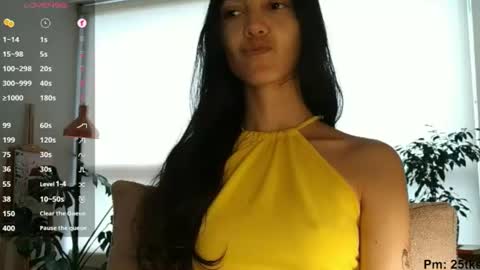 Snapshot of innocentlatiina chatting on 8, 7, 2026 Laroa online show from 8, 7, 2026
