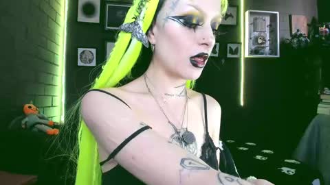 Snapshot of insania_999 chatting on 19, 2, 2025 SANIA online show from 19, 2, 2025