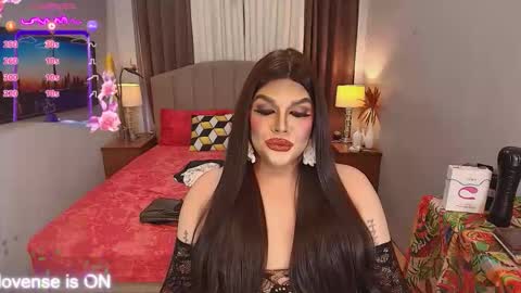 Snapshot of insatiablesexqueen chatting on 10, 11, 2025 tasha online show from 10, 11, 2025