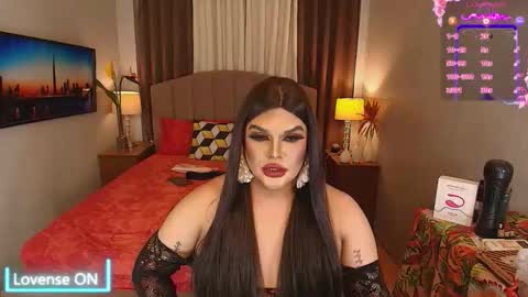 Snapshot of insatiablesexqueen chatting on 26, 11, 2025 tasha online show from 26, 11, 2025