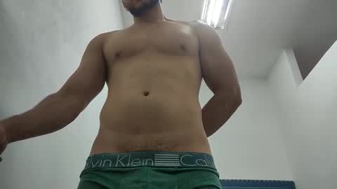 Snapshot of insistente chatting on 7, 1, 2026 INSTAGRAM camilodlx online show from 7, 1, 2026