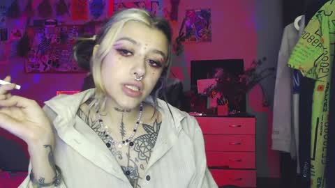 Insunnity666 online show from 16, 12, 2024