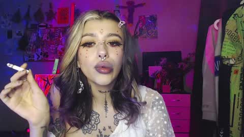 Insunnity666 online show from 18, 12, 2024