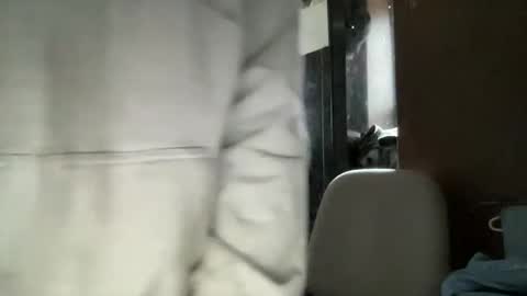 intelligentmanxoxwise214835 online show from 28, 2, 2026