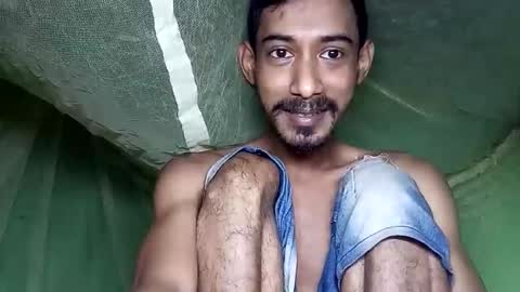 interne8famous online show from 5, 12, 2025