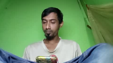 interne8famous online show from 10, 1, 2026