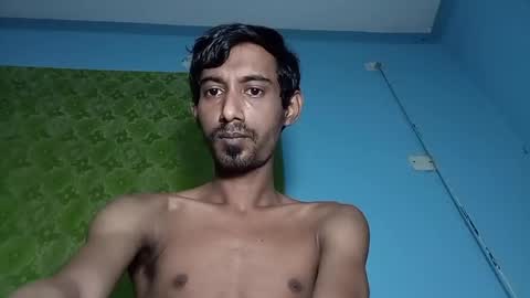interne8famous online show from 25, 5, 2026