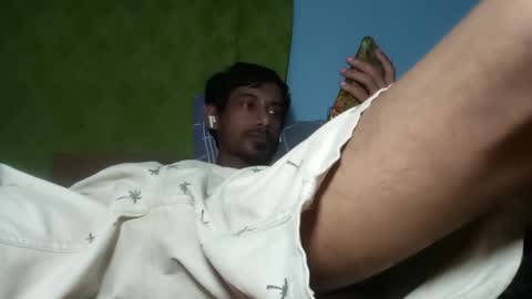 interne8famous online show from 29, 5, 2026