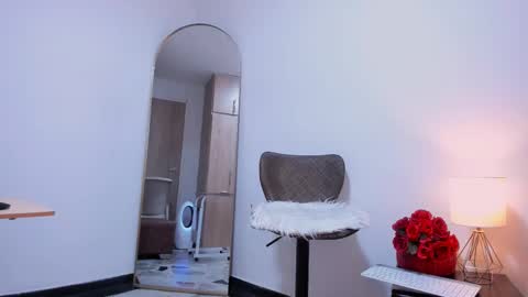 Pantyhose Queen online show from 30, 11, 2025