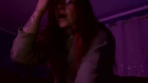 Snapshot of intothewoodswego chatting on 14, 11, 2025 IntoTheWoodsWeGo online show from 14, 11, 2025