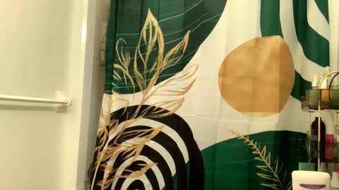 Snapshot of intothewoodswego chatting on 1, 4, 2026 IntoTheWoodsWeGo online show from 1, 4, 2026