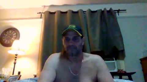 Snapshot of inurass2222 chatting on 17, 3, 2026 inurass2222 online show from 17, 3, 2026