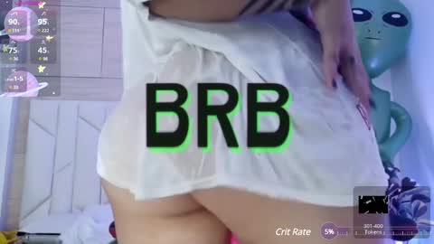 Snapshot of io_chie_ chatting on 15, 1, 2025 io_chie_ online show from 15, 1, 2025