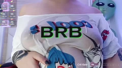 Snapshot of io_chie_ chatting on 25, 1, 2025 io_chie_ online show from 25, 1, 2025