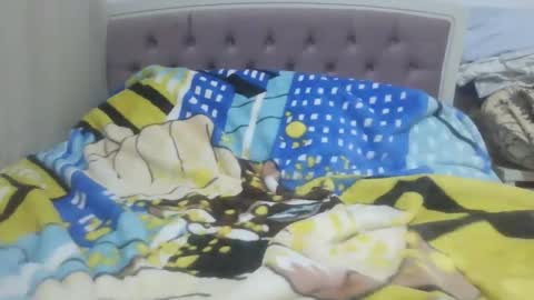 Snapshot of ipog4034 chatting on 14, 12, 2025 YourVirtualSlave online show from 14, 12, 2025