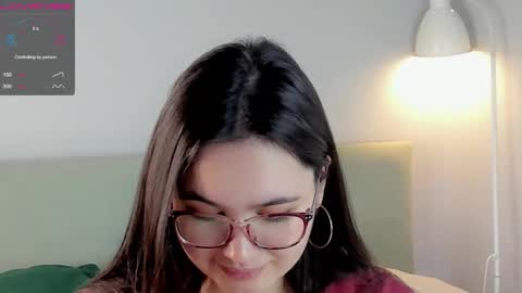 Mia online show from 26, 10, 2025